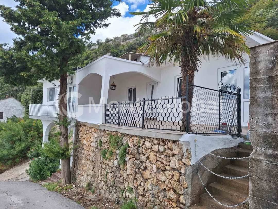 House Kruce, Montenegro, 65 m² - picture 1