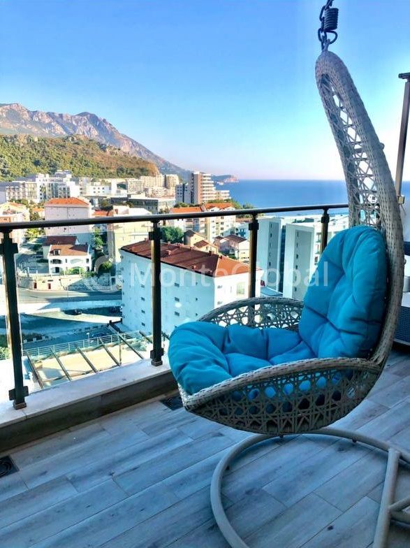 Flat in Becici, Montenegro, 120 m² - picture 1