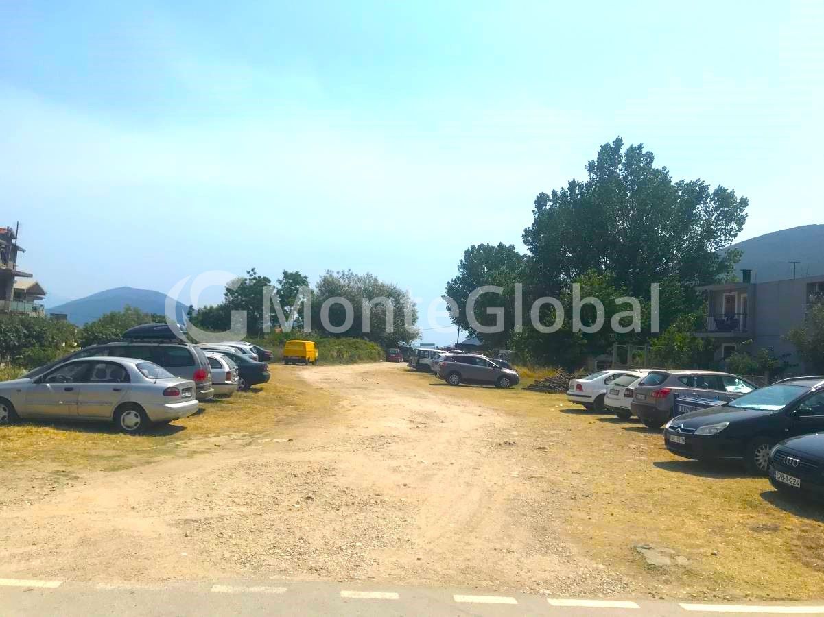 Casa en Igalo, Montenegro, 3 636 m² - imagen 1