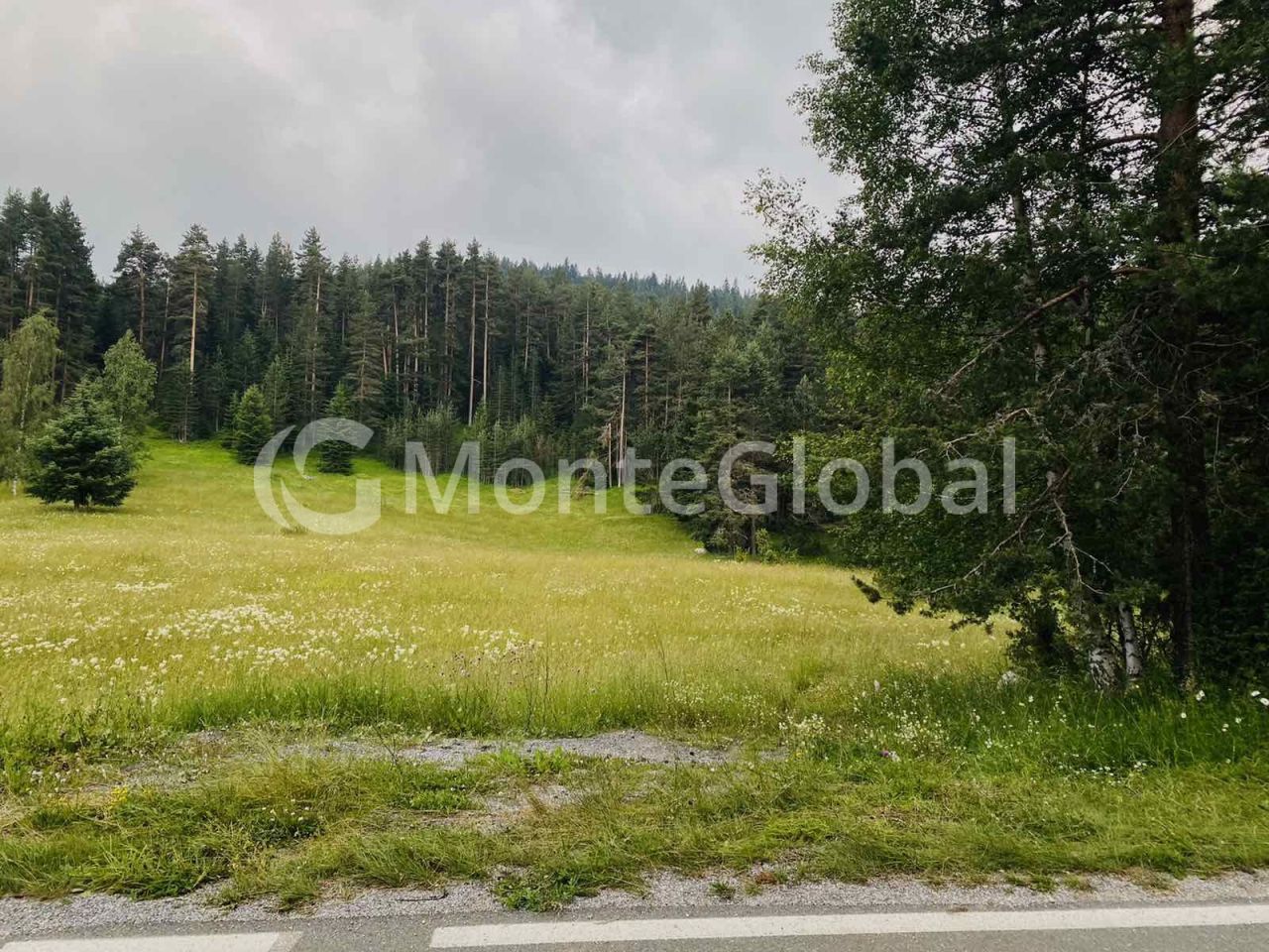 Grundstück in Zabljak, Montenegro, 400 m² - Foto 2