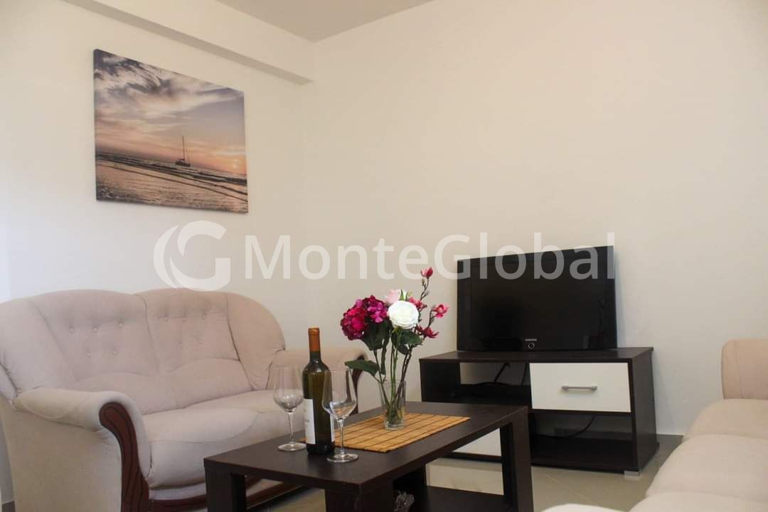 Wohnung in Sutomore, Montenegro, 66 m² - Foto 2