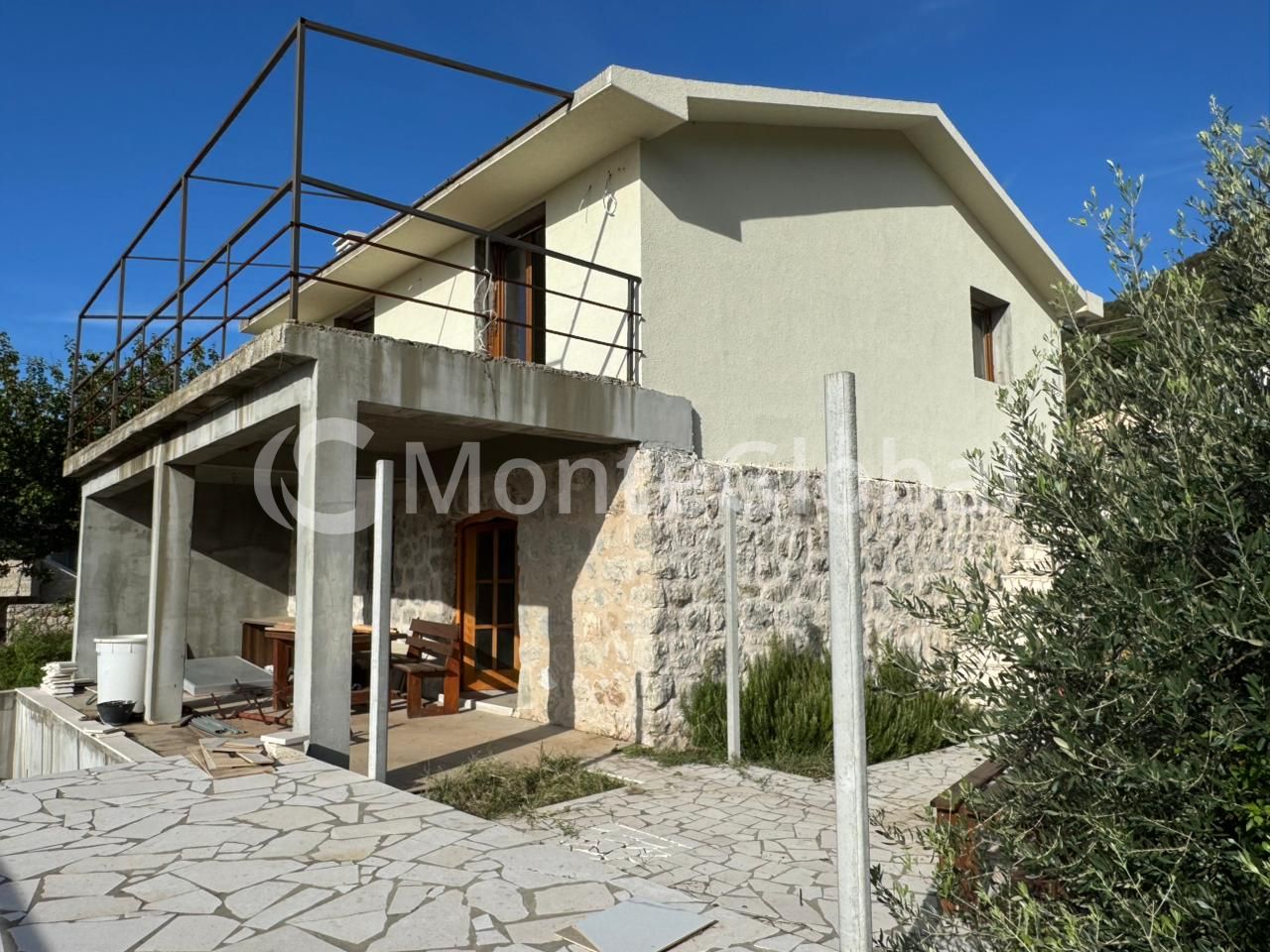 Casa en Budva, Montenegro, 220 m² - imagen 2