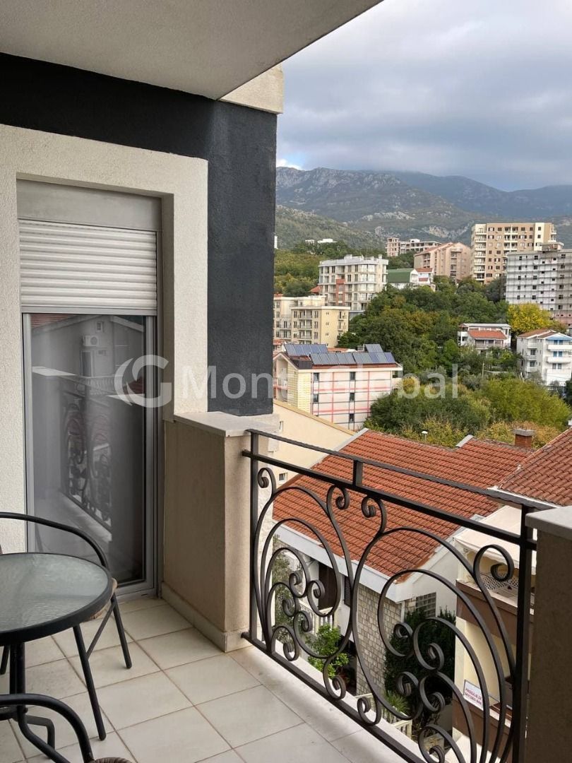 Flat in Becici, Montenegro, 44 m² - picture 3