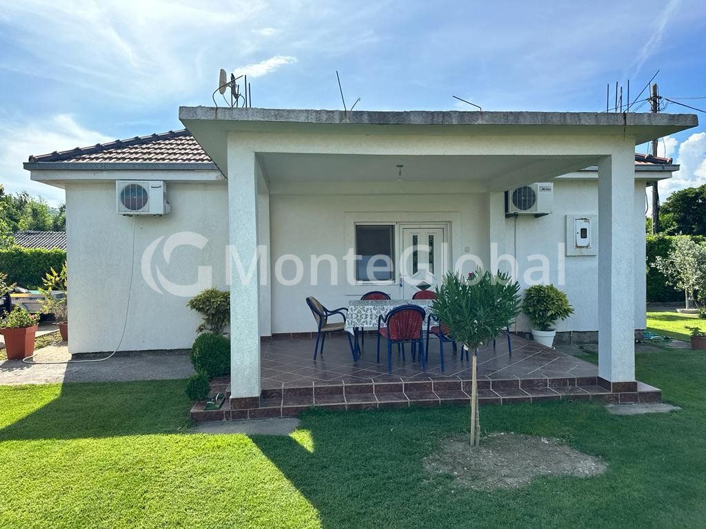 House in Bar, Montenegro, 360 m² - picture 3