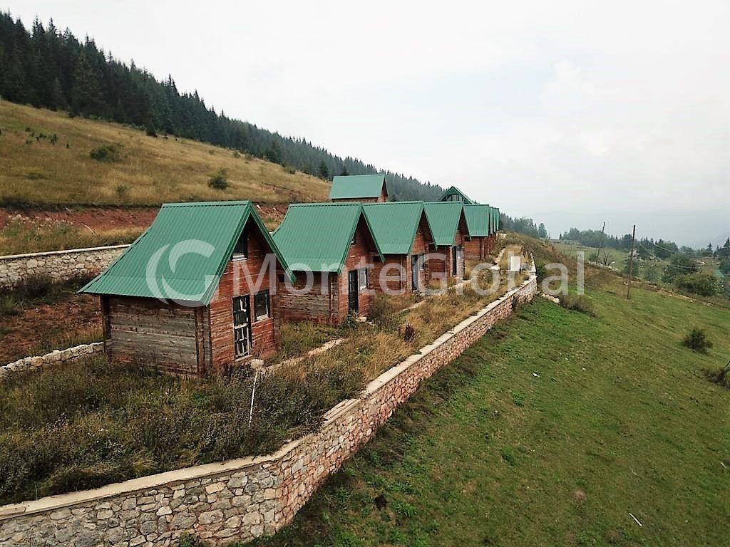 House in Zabljak, Montenegro, 706 m² - picture 3