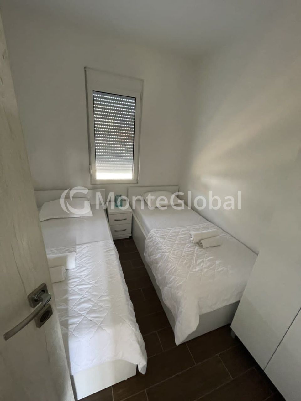 Maison Utekha, Monténégro, 400 m² - image 3