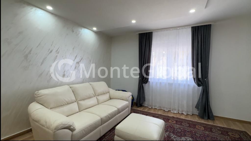 Piso en el Bar, Montenegro, 73 m² - imagen 3