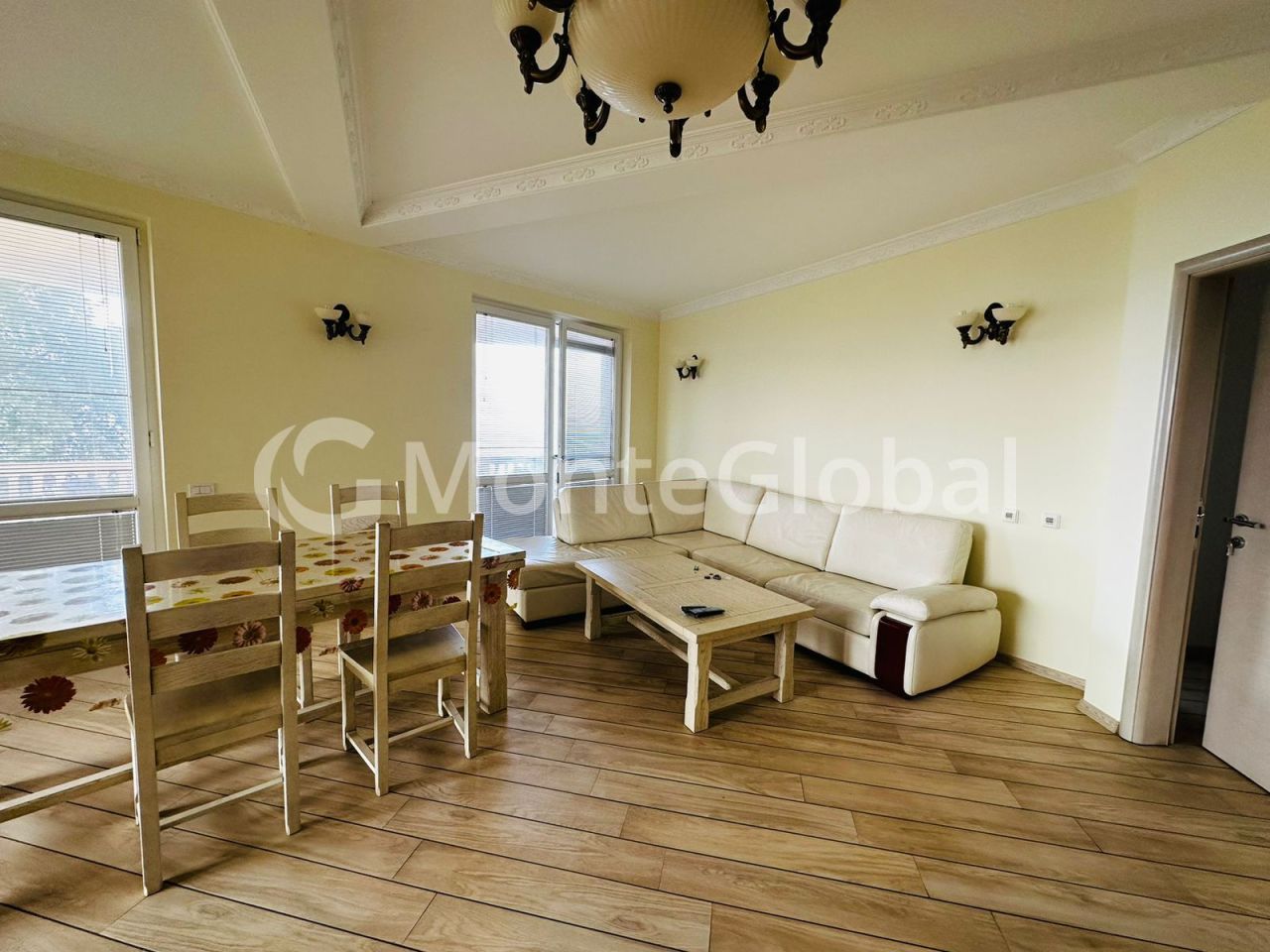 Villa à Dobra Voda, Monténégro, 859 m² - image 3