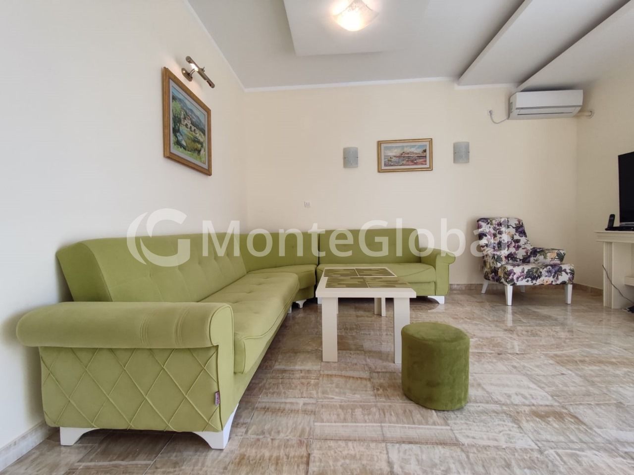 Flat Utekha, Montenegro, 90 m² - picture 3