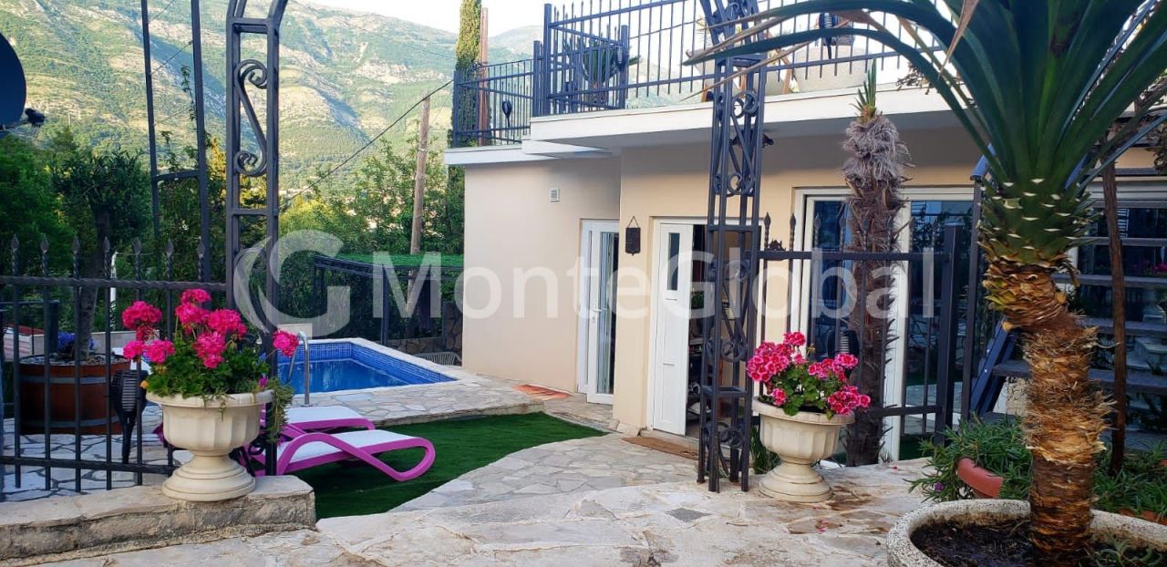 Casa en Sutomore, Montenegro, 290 m² - imagen 3