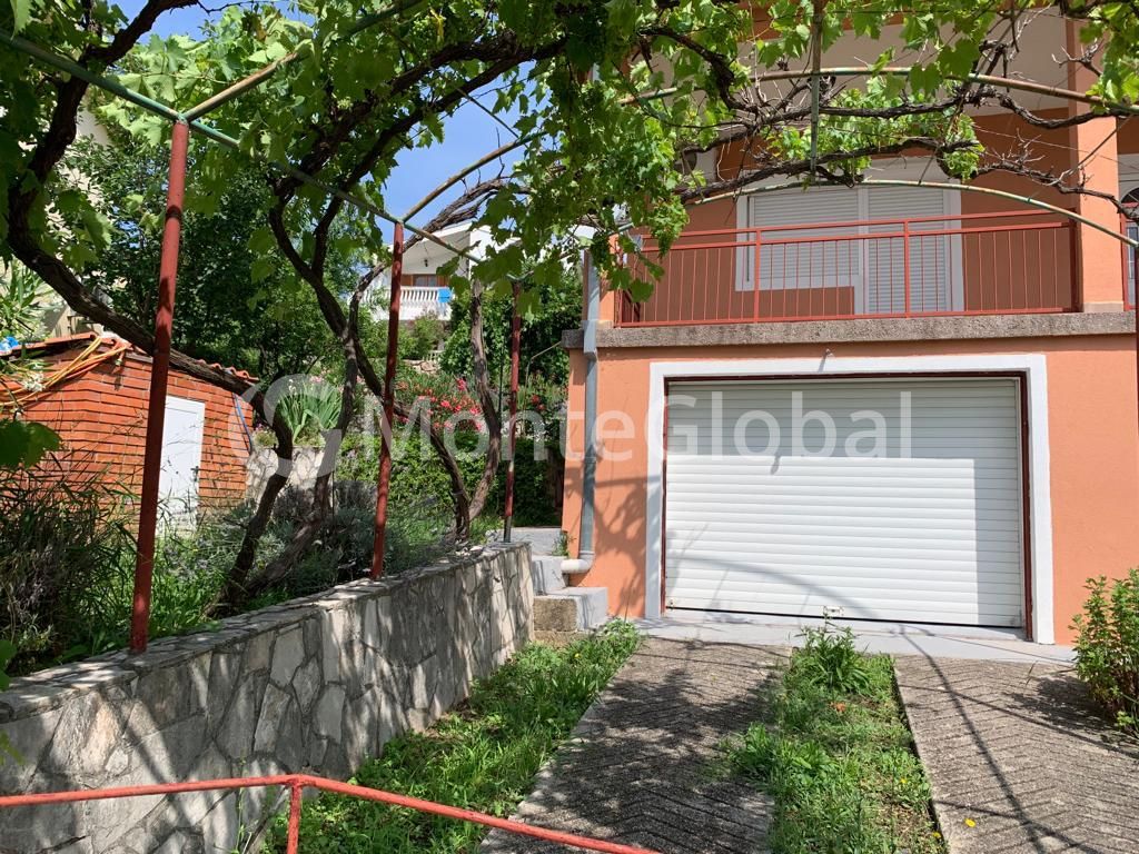 House in Bar, Montenegro, 140 m² - picture 3