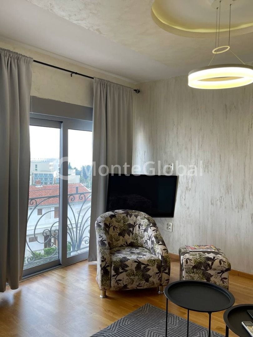 Flat in Becici, Montenegro, 44 m² - picture 4