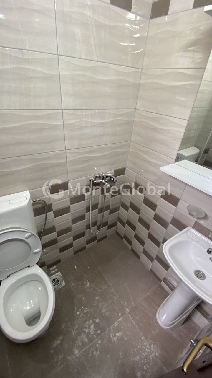 Flat in Bar, Montenegro, 36 m² - picture 4