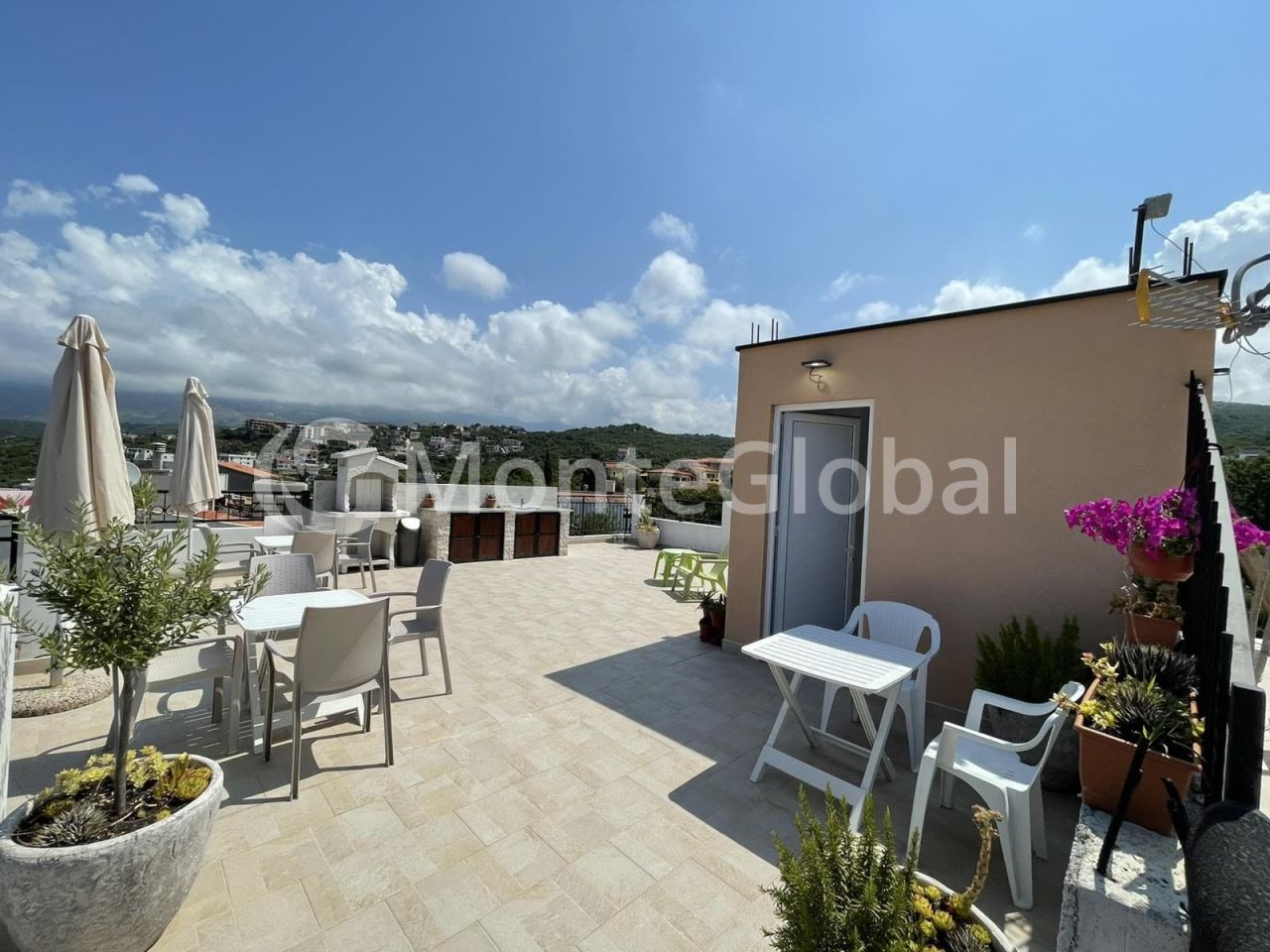 Maison Utekha, Monténégro, 400 m² - image 4