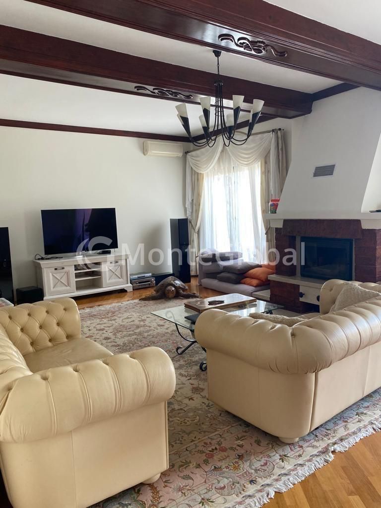 Villa a Kotor, Montenegro, 450 m² - foto 4