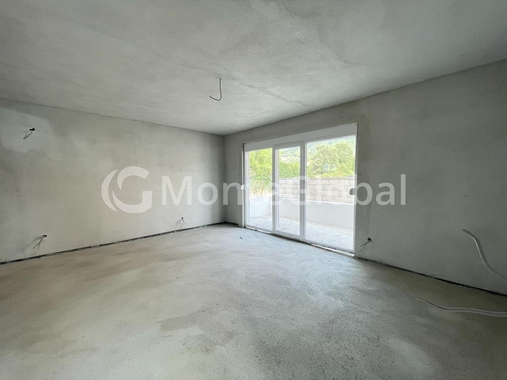 Haus in Bar, Montenegro, 140 m² - Foto 4