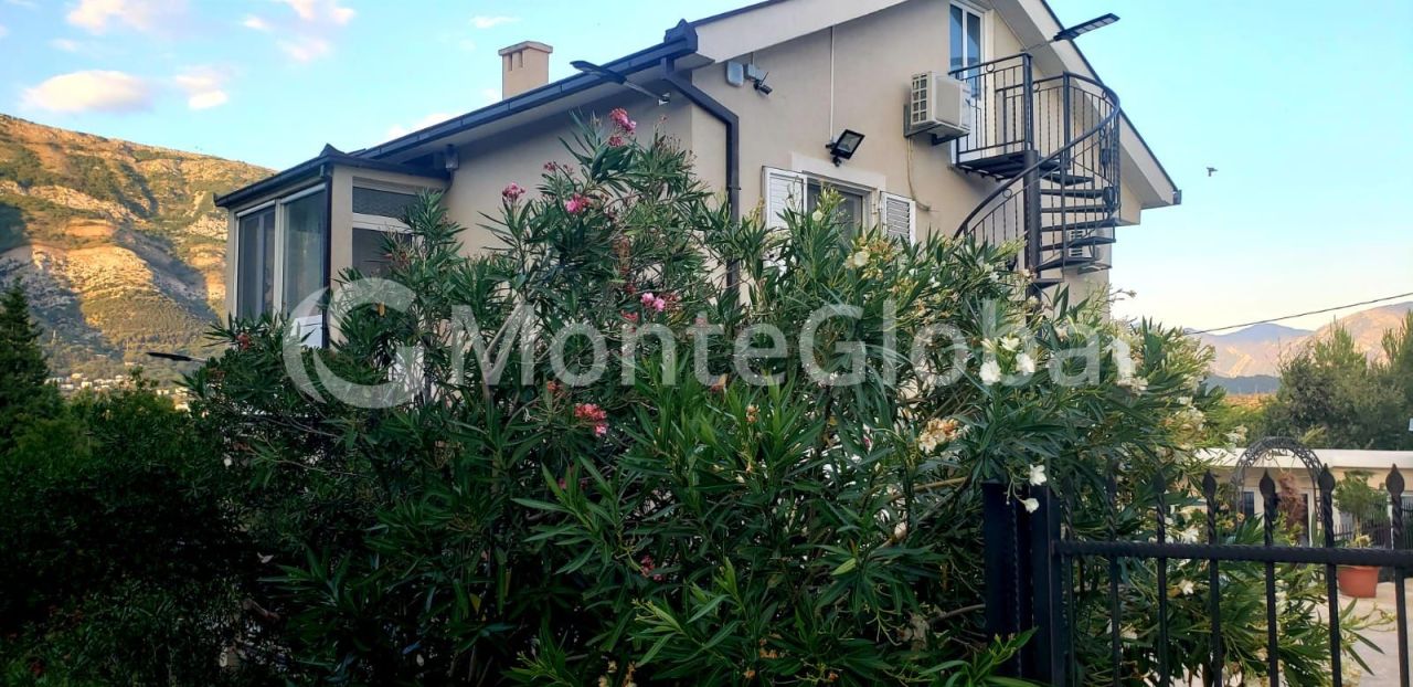 Casa en Sutomore, Montenegro, 290 m² - imagen 4