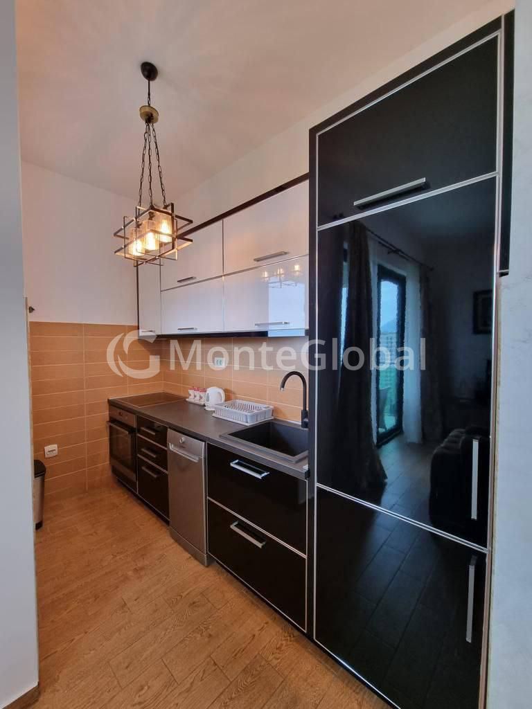 Flat in Becici, Montenegro, 72 m² - picture 4