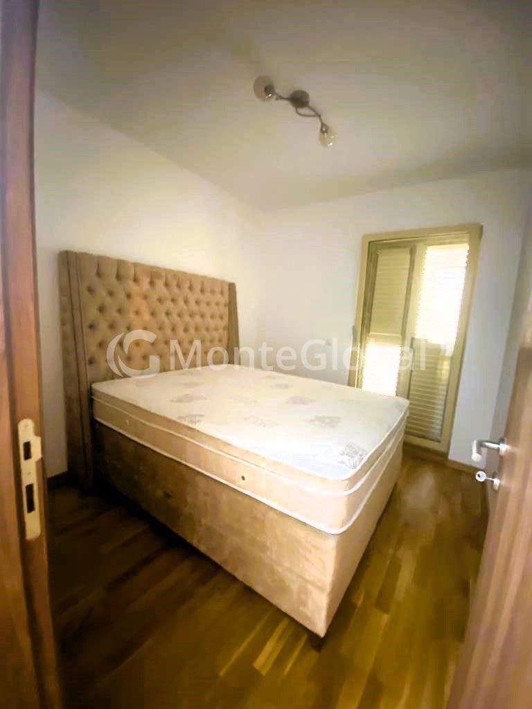 Piso en Dobrota, Montenegro, 78 m² - imagen 4
