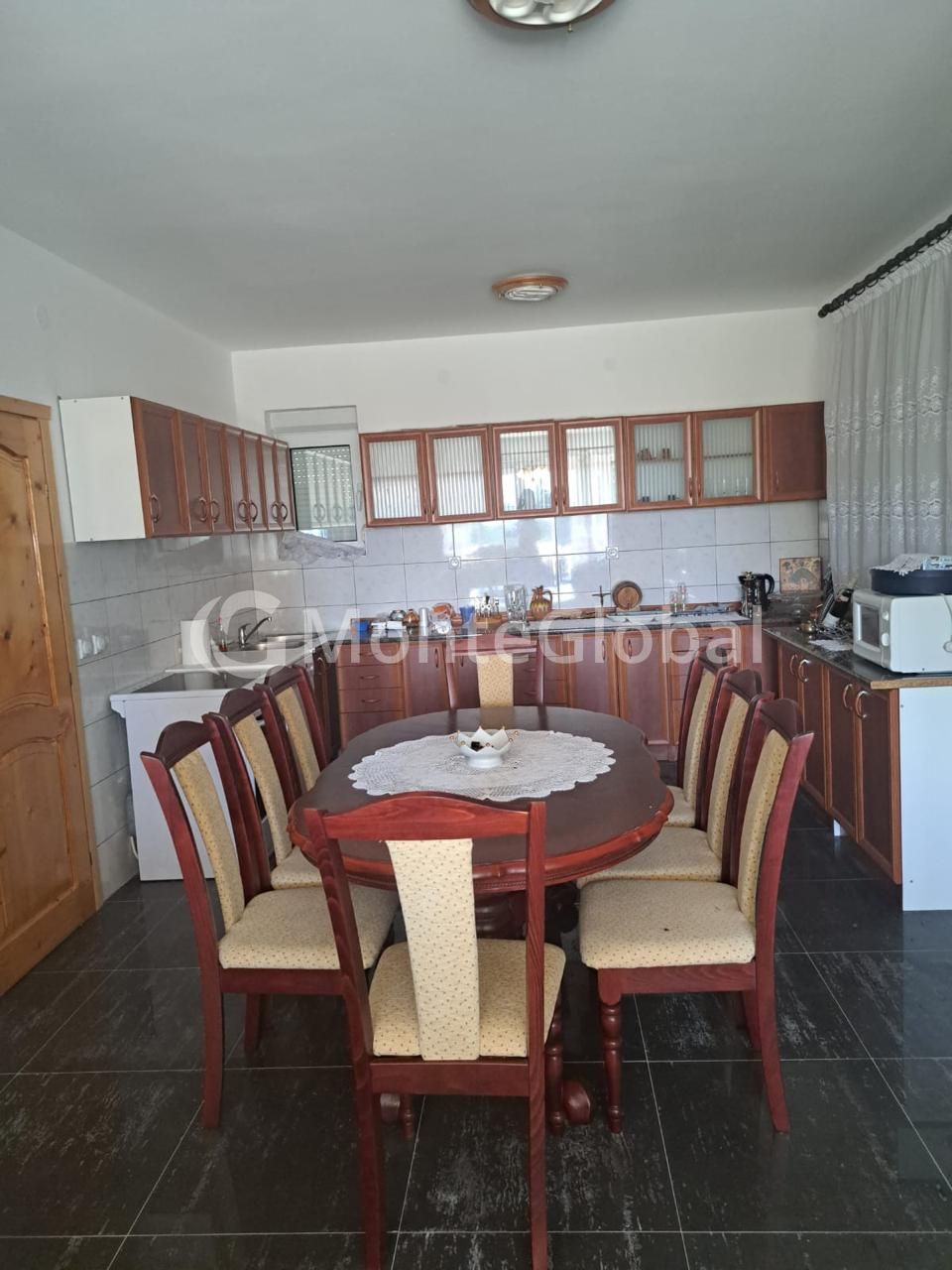 House in Sutomore, Montenegro, 355 m² - picture 4