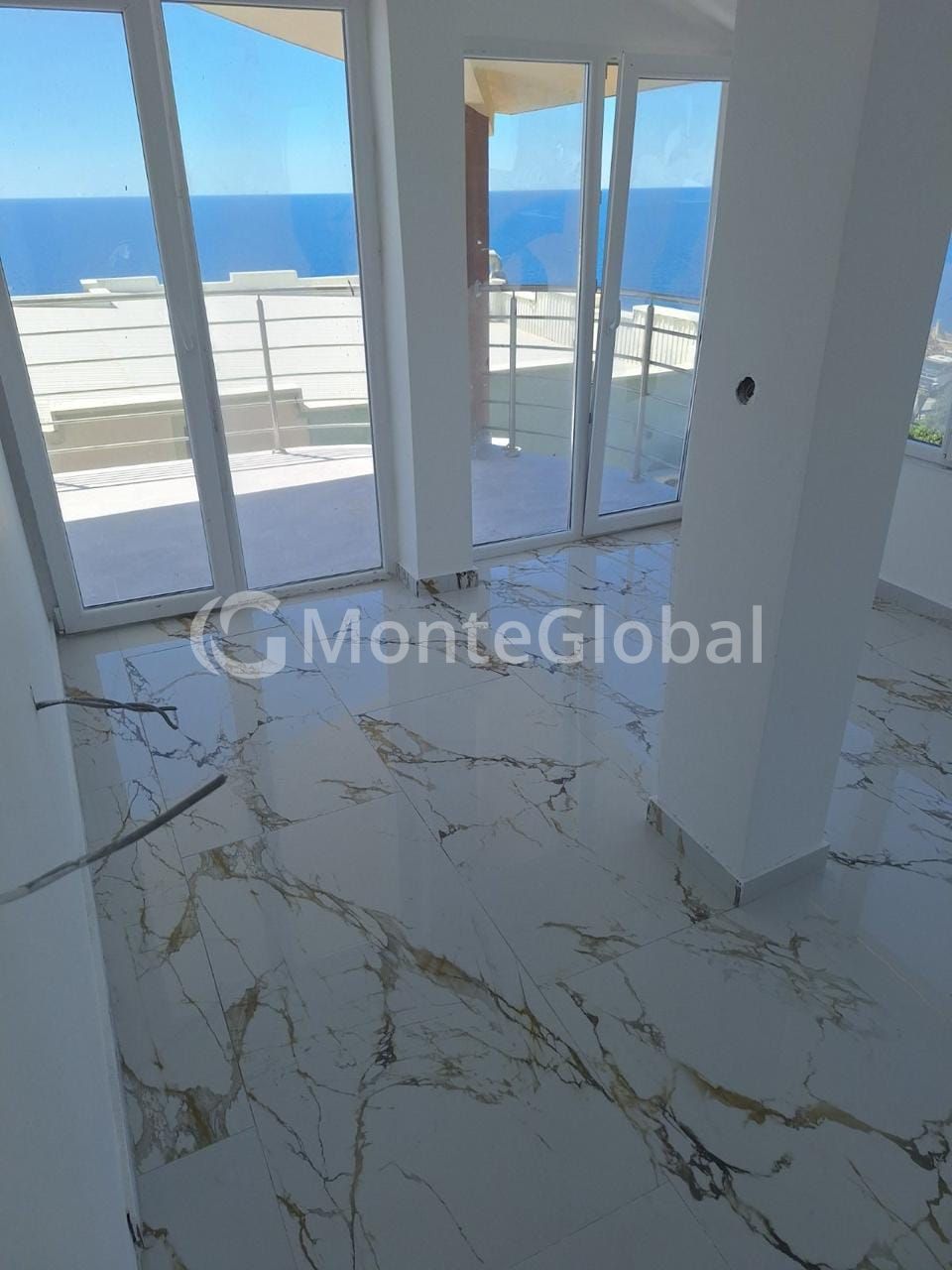 Flat in Dobra Voda, Montenegro, 86 m² - picture 4