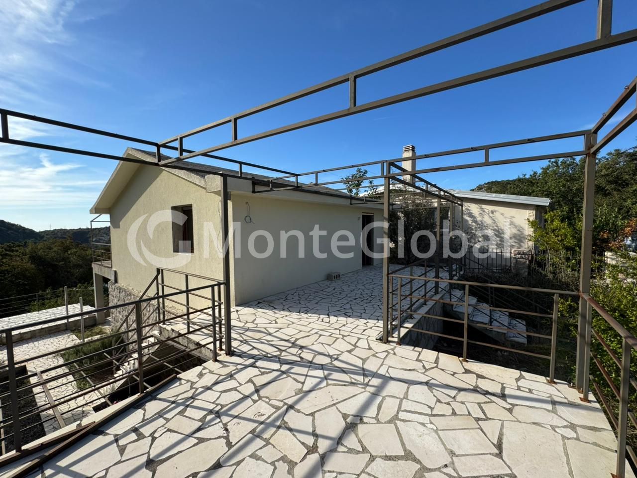 Casa en Budva, Montenegro, 220 m² - imagen 4