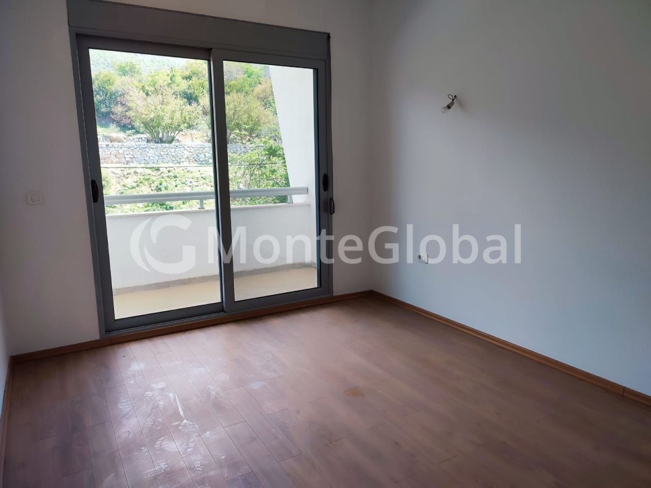 Piso en Dobra Voda, Montenegro, 129 m² - imagen 5