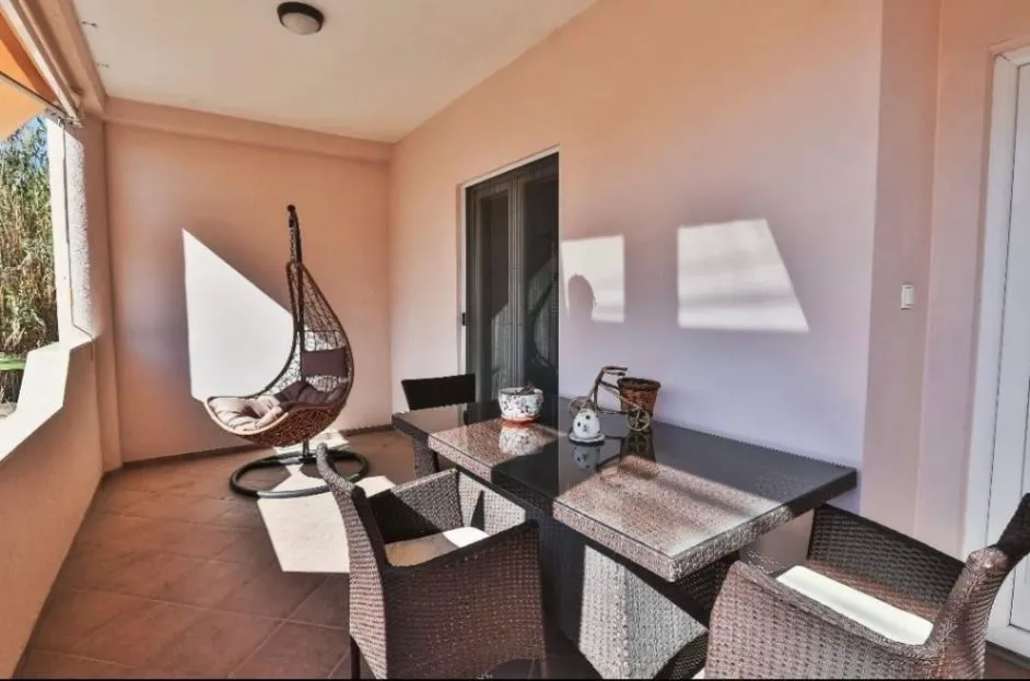 Casa en el Bar, Montenegro, 213 m² - imagen 5