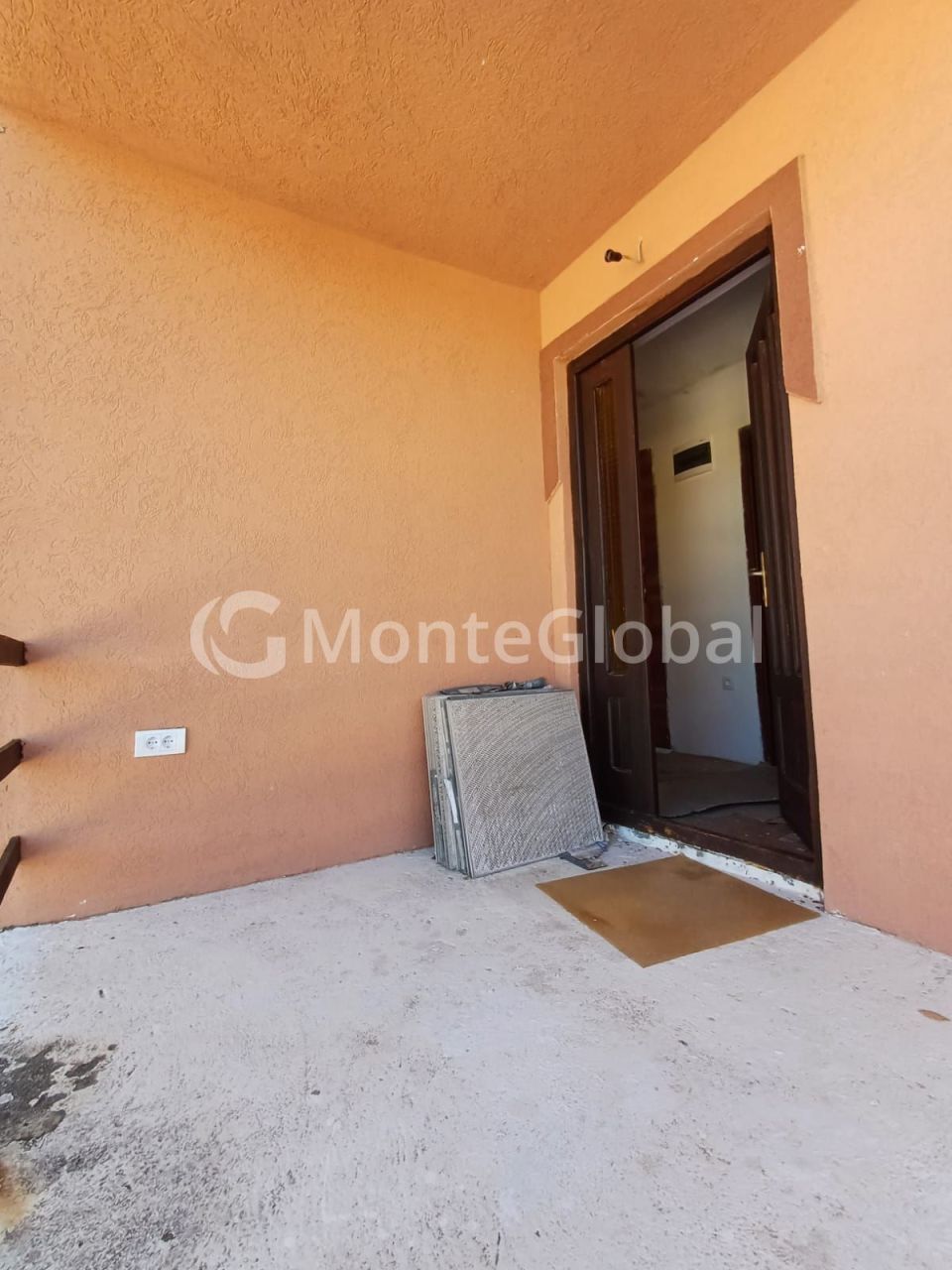 Maison à Sutomore, Monténégro, 56 m² - image 5