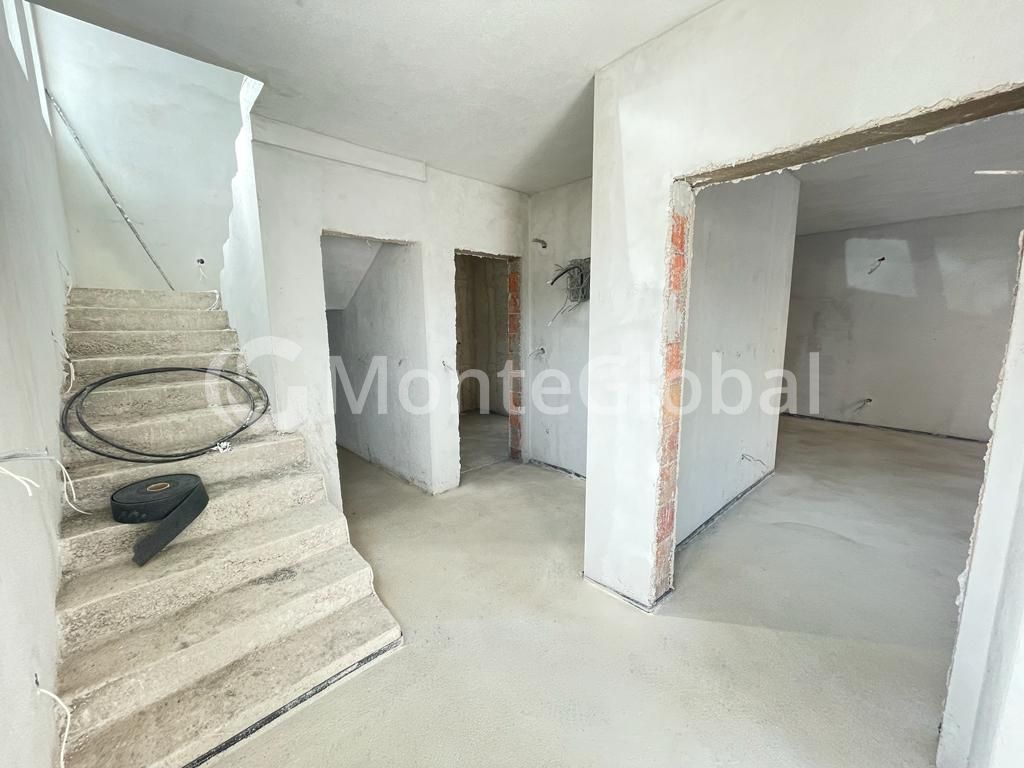 Haus in Bar, Montenegro, 140 m² - Foto 6