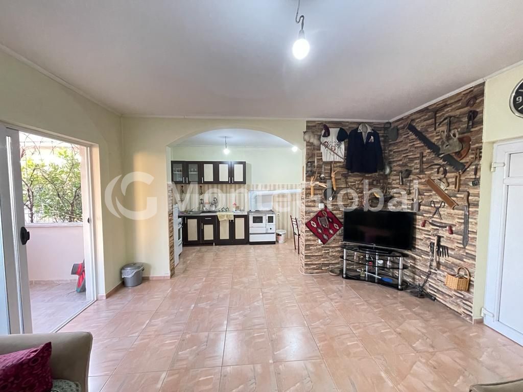 Casa en Sutomore, Montenegro, 77 m² - imagen 6