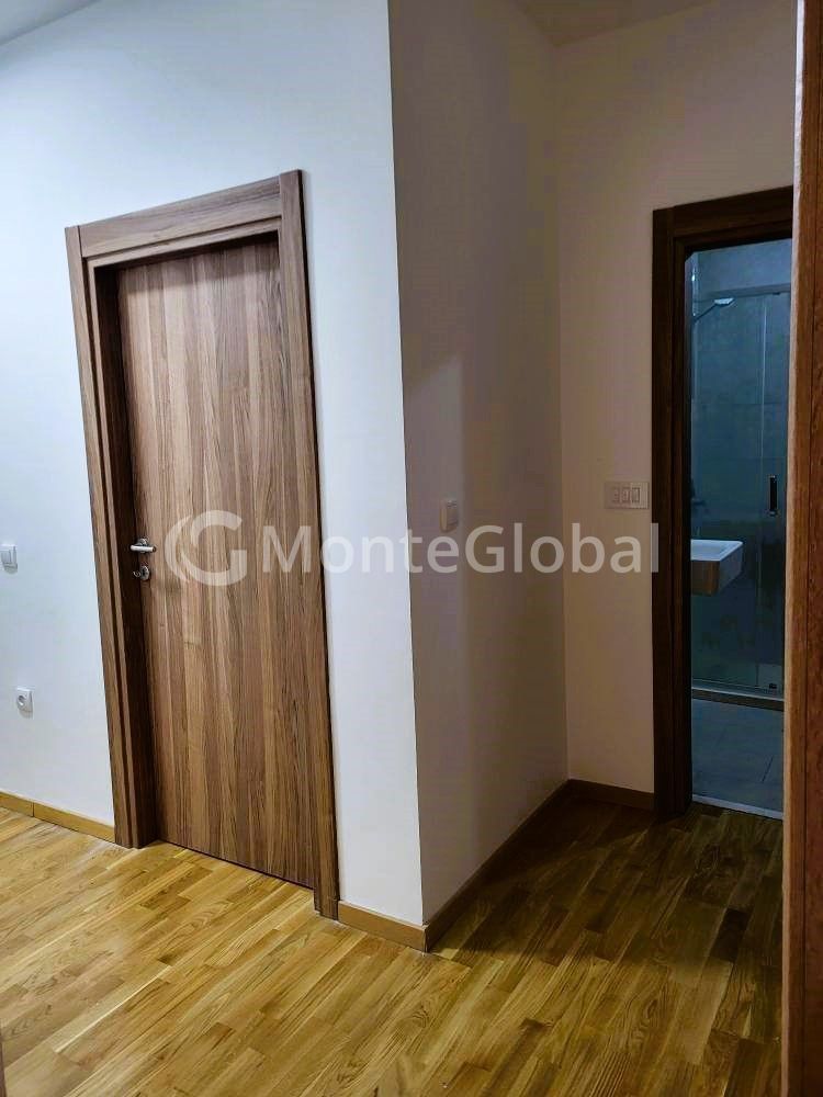 Piso en Dobrota, Montenegro, 78 m² - imagen 6