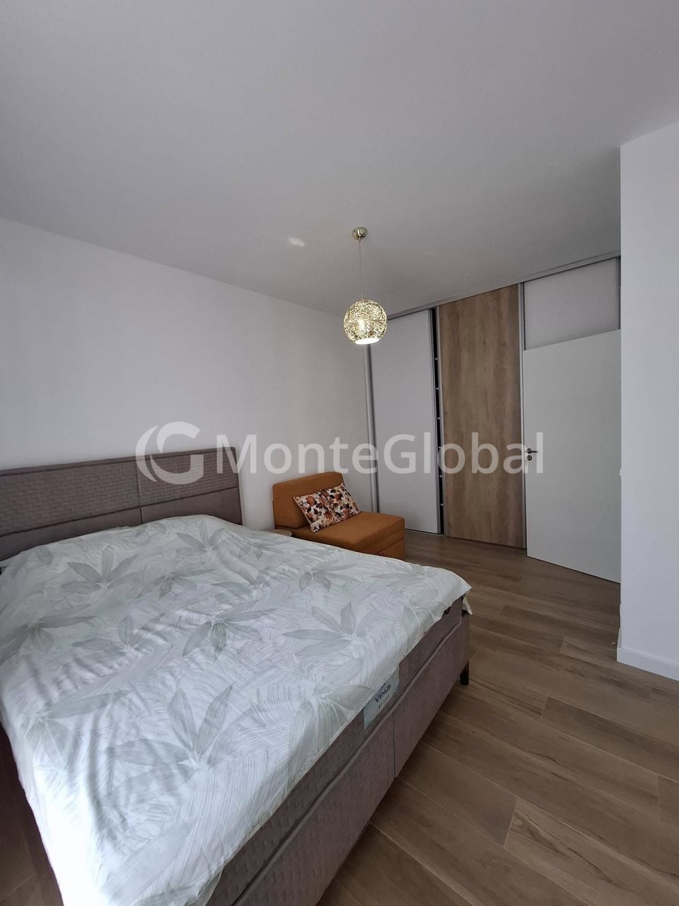 Flat in Dobra Voda, Montenegro, 100 m² - picture 6