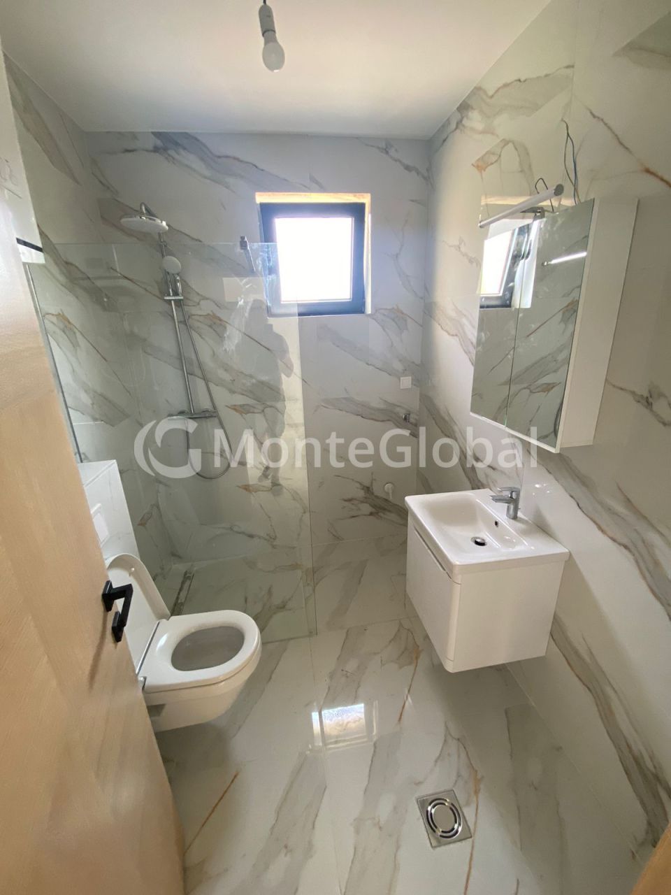 House in Tivat, Montenegro, 399 m² - picture 6