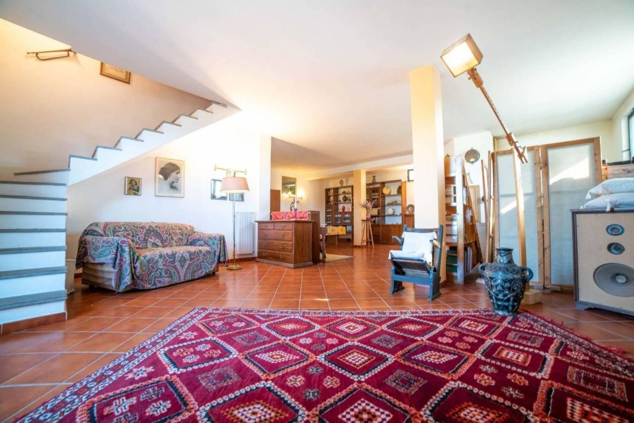 Villa en Cerveteri, Italia, 420 m² - imagen 13