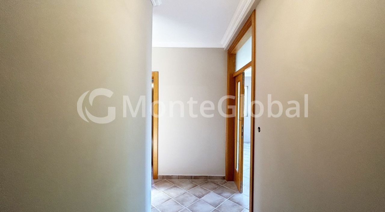 Piso en Kotor, Montenegro, 80 m² - imagen 7
