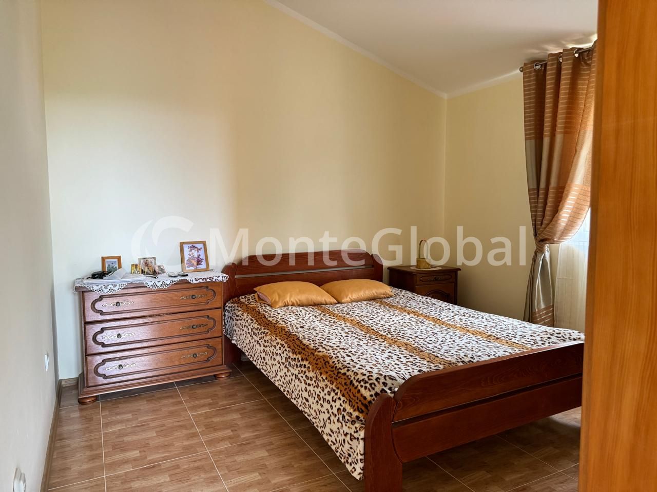 House in Bar, Montenegro, 150 m² - picture 7