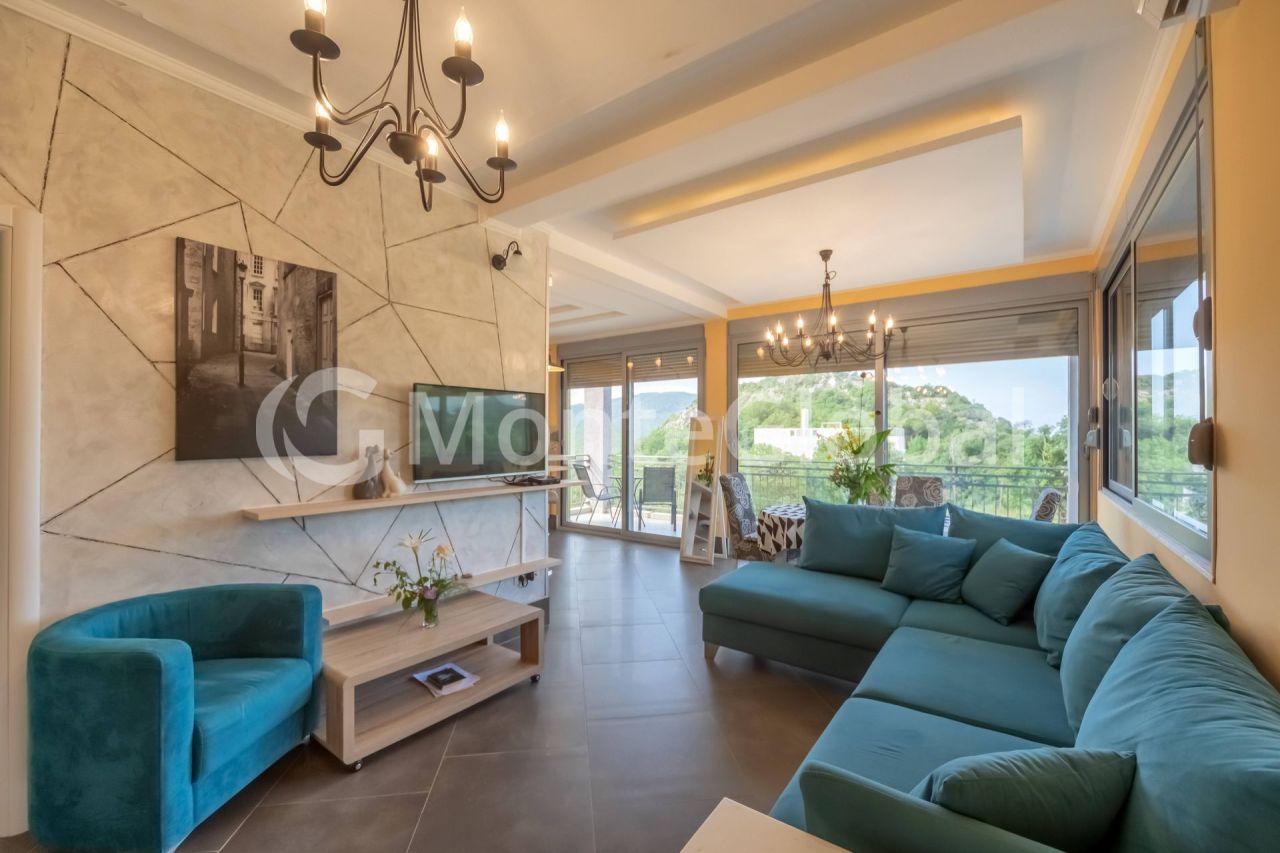 Villa in Buljarica, Montenegro, 690 m² - picture 7