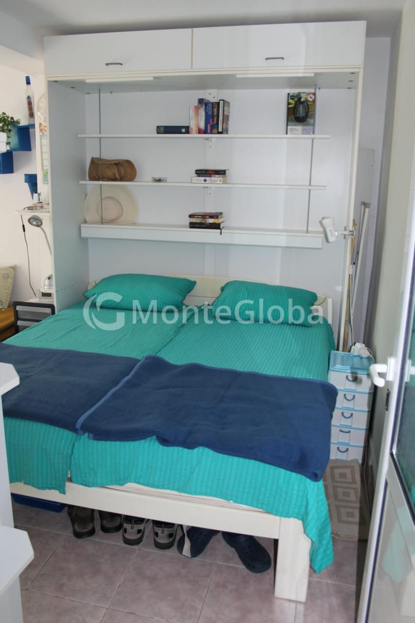 Flat in Sveti Stefan, Montenegro, 40 m² - picture 7