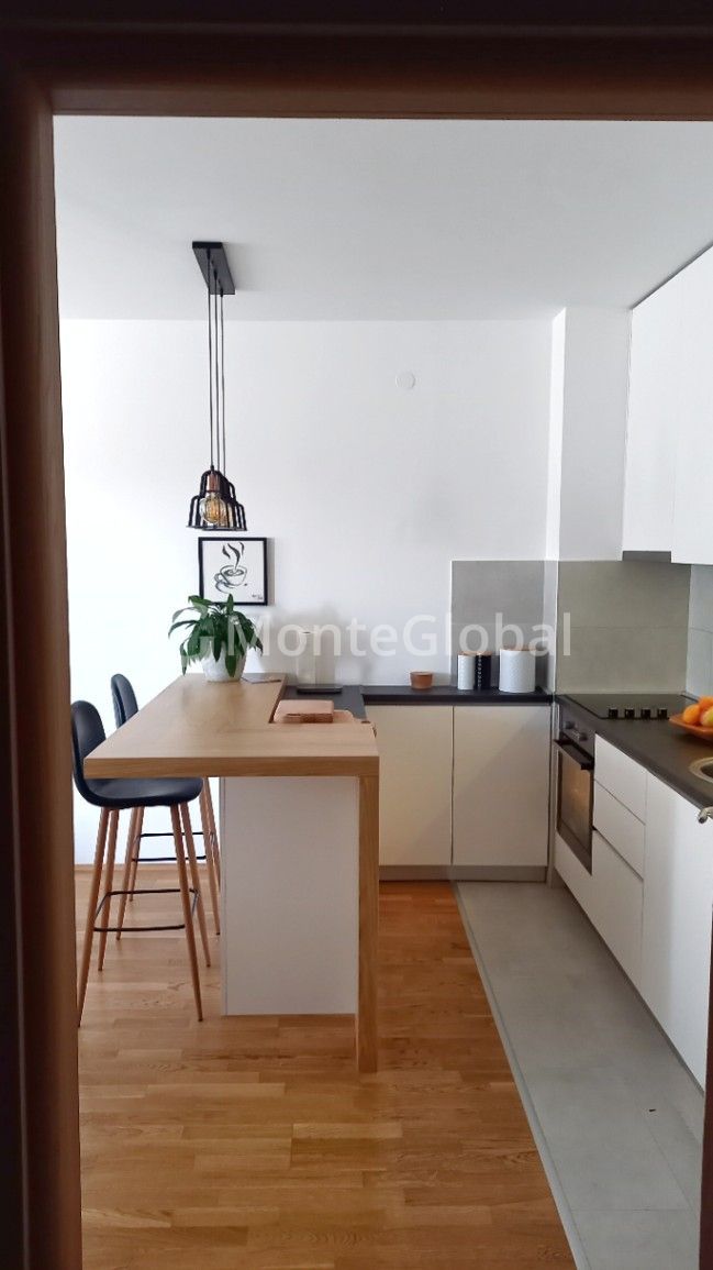 Wohnung in Podgorica, Montenegro, 65 m² - Foto 1