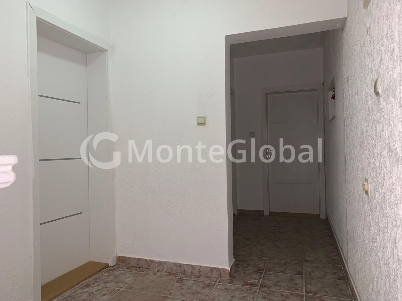 Casa a Ulcinj, Montenegro, 316 m² - foto 8