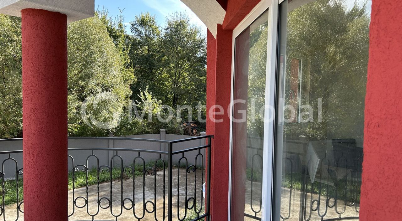 Piso en Kotor, Montenegro, 80 m² - imagen 8