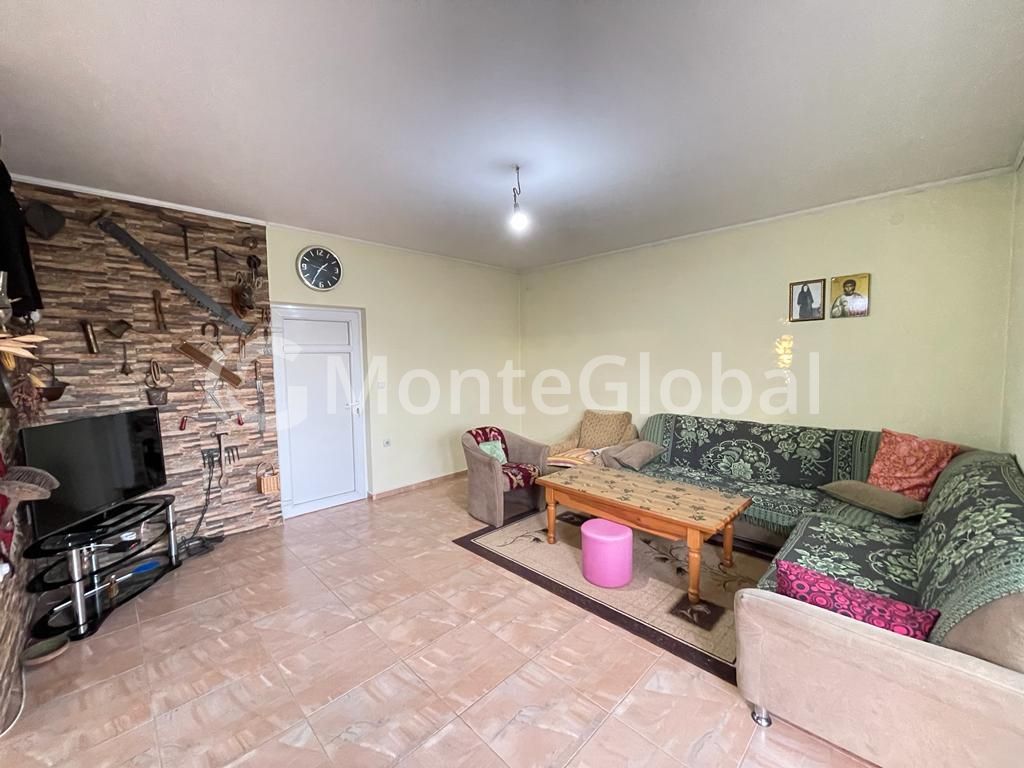 Casa en Sutomore, Montenegro, 77 m² - imagen 8