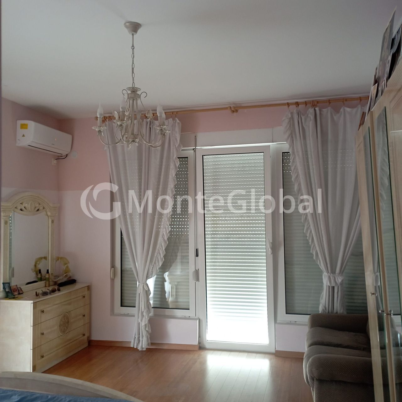 Haus in Budva, Montenegro, 537 m² - Foto 9