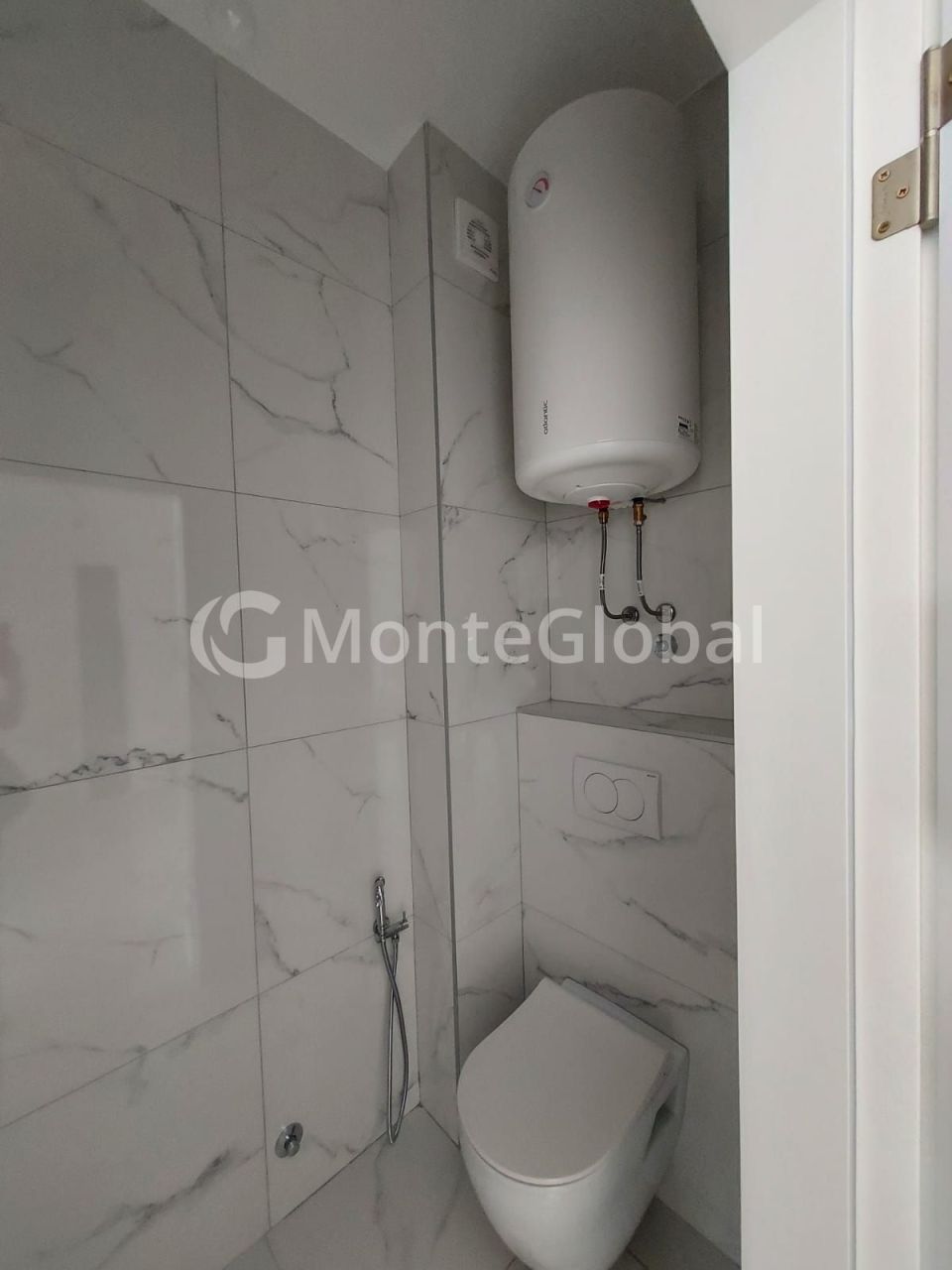 Flat in Bar, Montenegro, 68.93 m² - picture 9