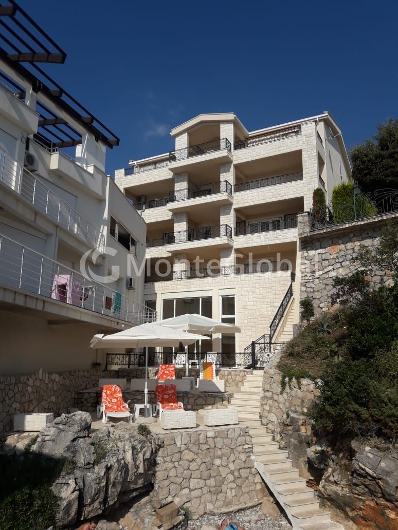 Flat Utekha, Montenegro, 90 m² - picture 10