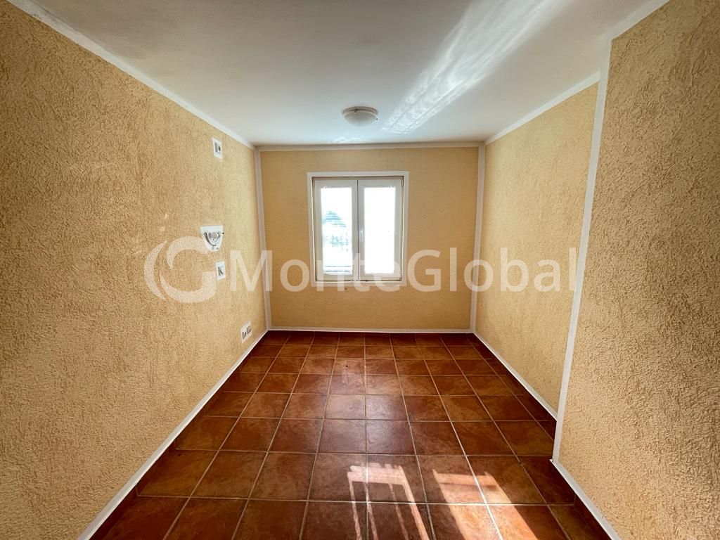 Maison à Sutomore, Monténégro, 146 m² - image 10