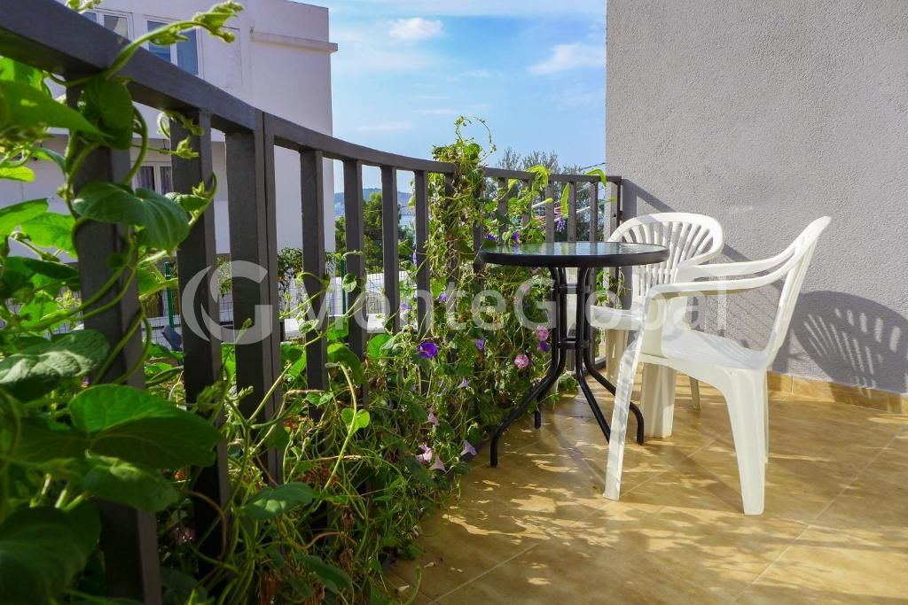 House in Bar, Montenegro, 340 m² - picture 11