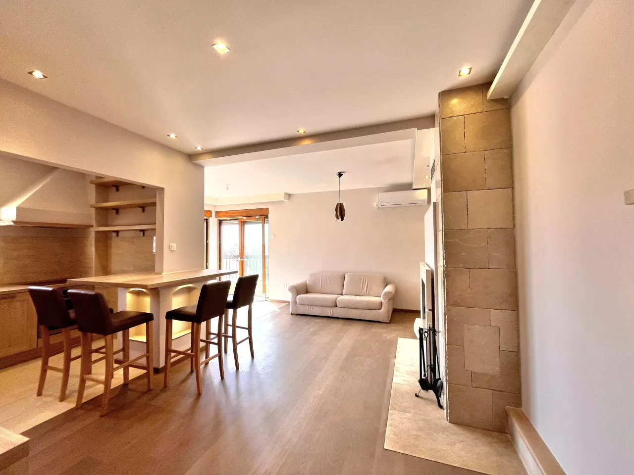 Flat in Budva, Montenegro, 75 m² - picture 11