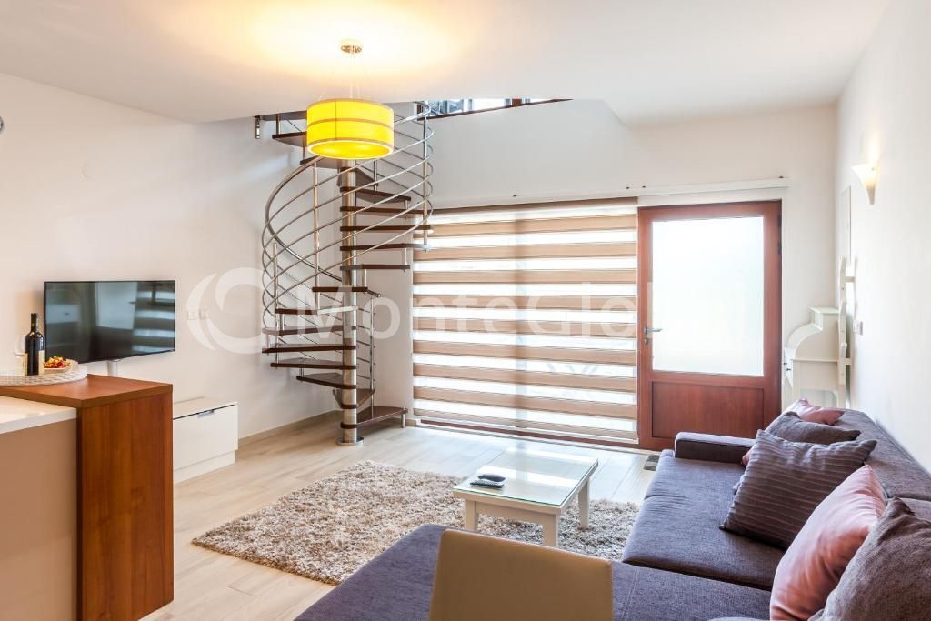 Haus in Bar, Montenegro, 200 m² - Foto 12